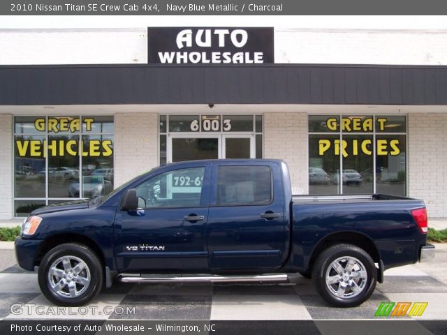 2010 Nissan Titan SE Crew Cab 4x4 in Navy Blue Metallic