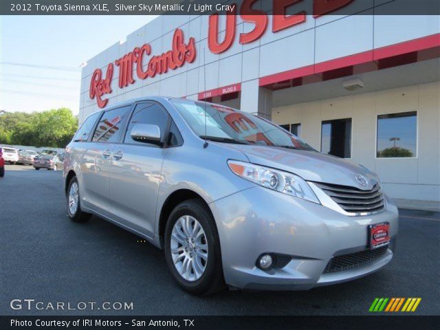 2012 Toyota Sienna XLE in Silver Sky Metallic