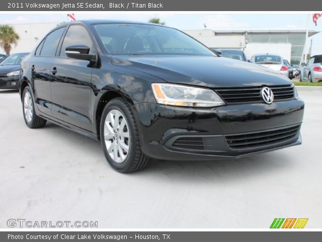 2011 Volkswagen Jetta SE Sedan in Black