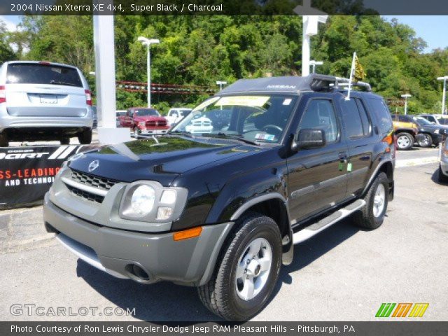 2004 Nissan Xterra XE 4x4 in Super Black