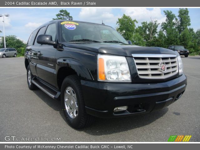 2004 Cadillac Escalade AWD in Black Raven