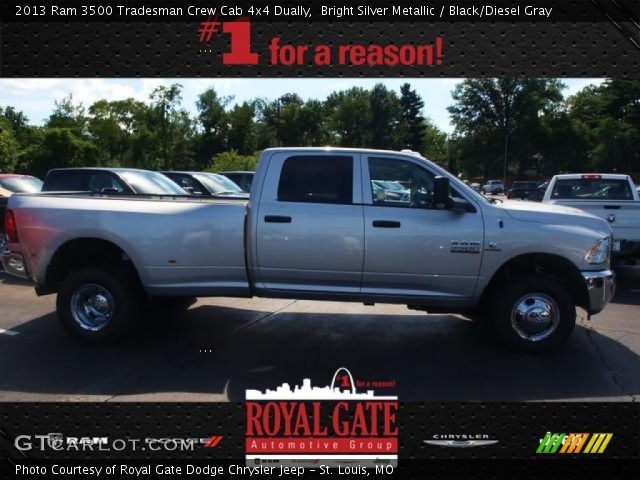 2013 Ram 3500 Tradesman Crew Cab 4x4 Dually in Bright Silver Metallic