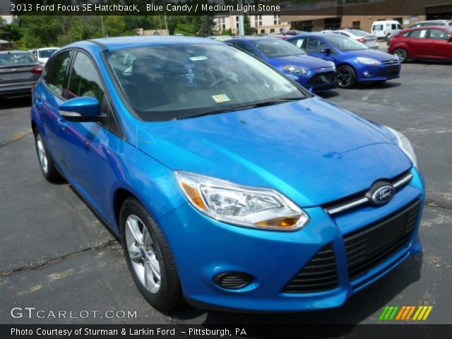 2013 Ford Focus SE Hatchback in Blue Candy