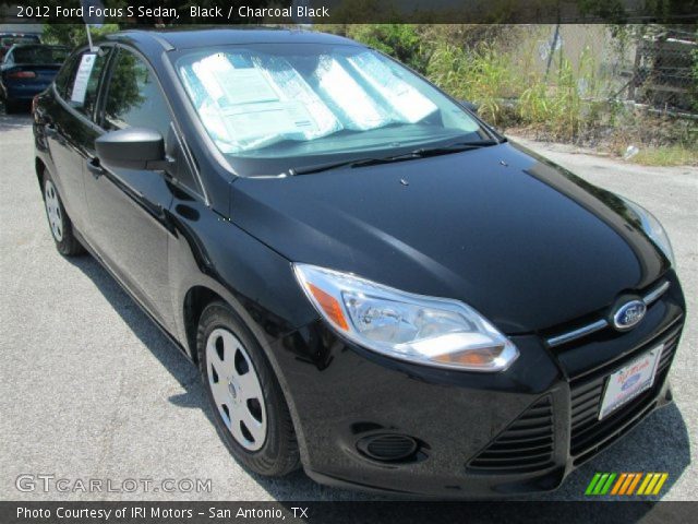 2012 Ford Focus S Sedan in Black