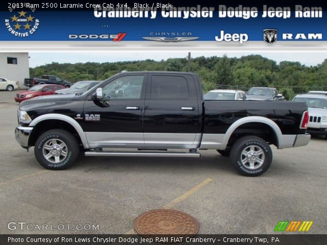 2013 Ram 2500 Laramie Crew Cab 4x4 in Black