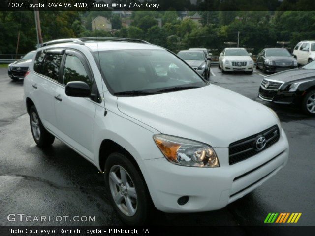 2007 Toyota RAV4 V6 4WD in Super White