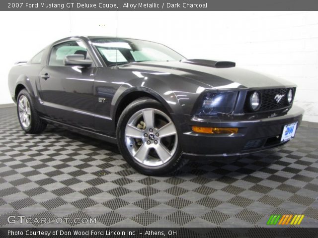 2007 Ford Mustang GT Deluxe Coupe in Alloy Metallic