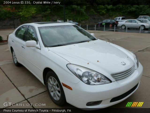 2004 Lexus ES 330 in Crystal White
