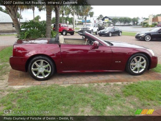 2007 Cadillac XLR Roadster in Infrared