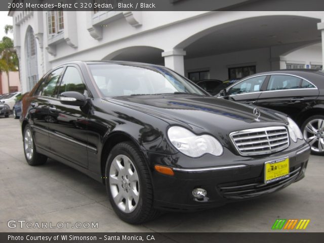 2005 Mercedes-Benz C 320 Sedan in Black