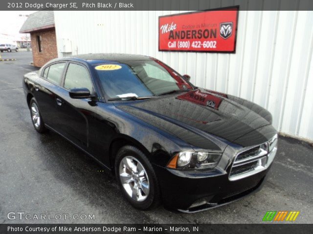 2012 Dodge Charger SE in Pitch Black
