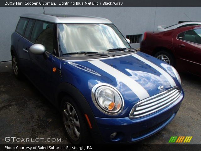 2009 Mini Cooper Clubman in Lightning Blue Metallic