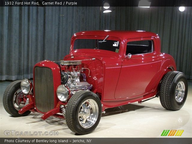 1932 Ford Hot Rod  in Garnet Red