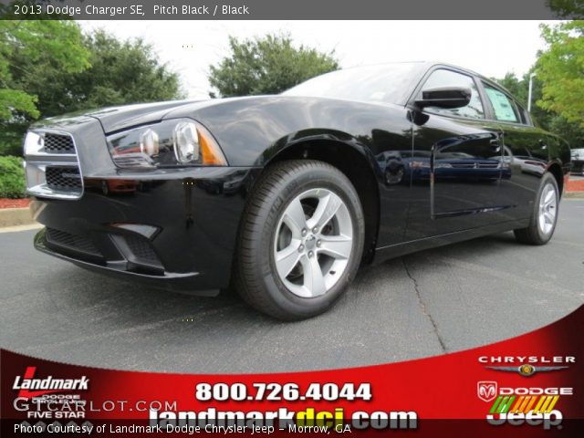 2013 Dodge Charger SE in Pitch Black