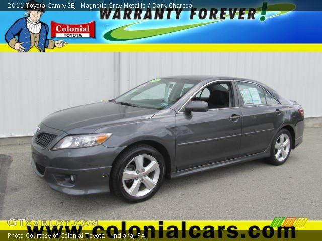 2011 Toyota Camry SE in Magnetic Gray Metallic
