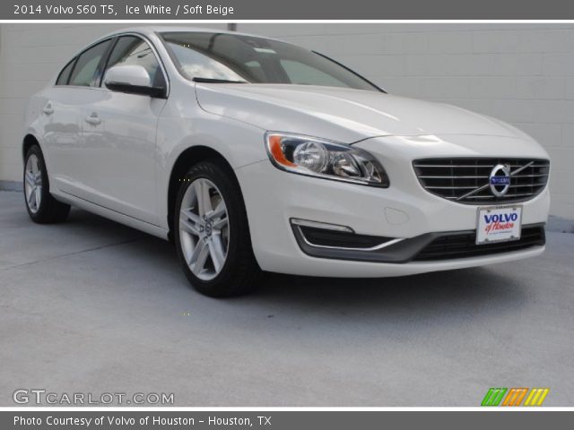 2014 Volvo S60 T5 in Ice White