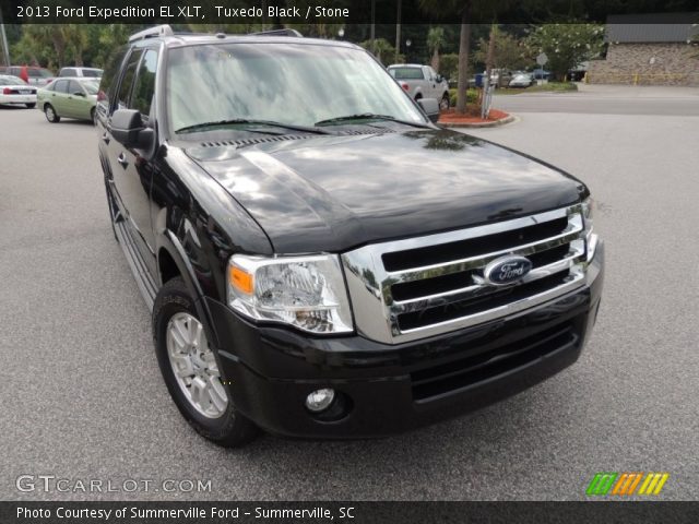 2013 Ford Expedition EL XLT in Tuxedo Black