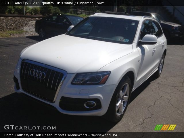 2012 Audi Q5 3.2 FSI quattro in Ibis White