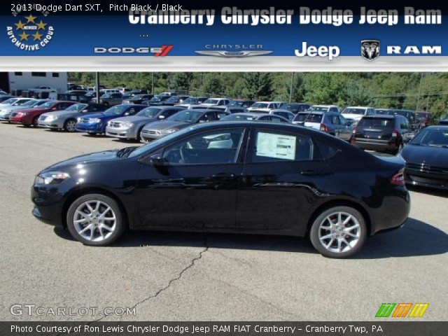 2013 Dodge Dart SXT in Pitch Black