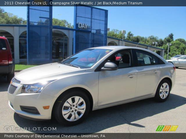 2013 Chevrolet Cruze LS in Champagne Silver Metallic