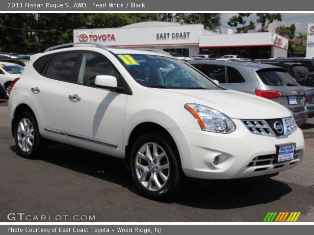 2011 Nissan Rogue SL AWD in Pearl White