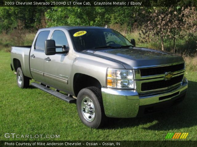 2009 Chevrolet Silverado 2500HD LT Crew Cab in Graystone Metallic
