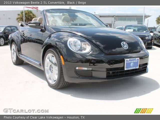 2013 Volkswagen Beetle 2.5L Convertible in Black