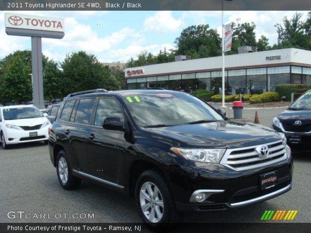 2011 Toyota Highlander SE 4WD in Black