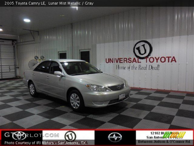 2005 Toyota Camry LE in Lunar Mist Metallic