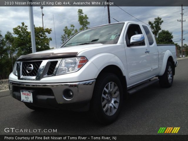2010 Nissan Frontier LE King Cab 4x4 in Avalanche White