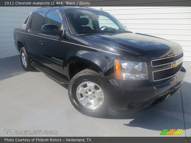 2011 Chevrolet Avalanche LS 4x4 in Black