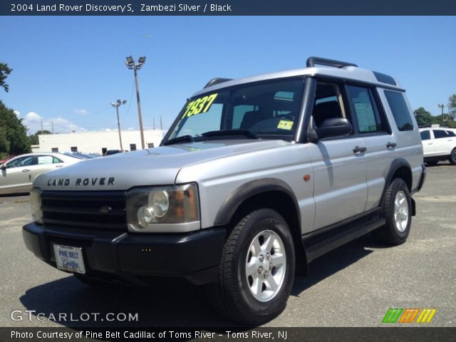 2004 Land Rover Discovery S in Zambezi Silver