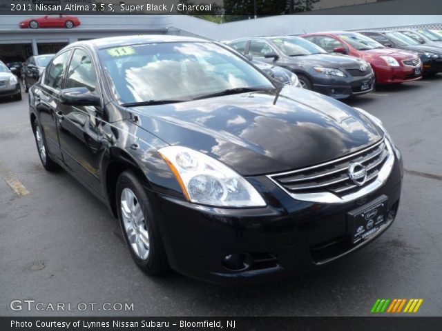2011 Nissan Altima 2.5 S in Super Black