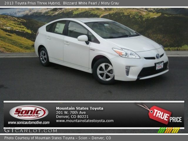 2013 Toyota Prius Three Hybrid in Blizzard White Pearl