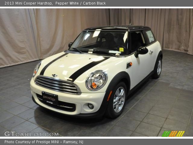 2013 Mini Cooper Hardtop in Pepper White