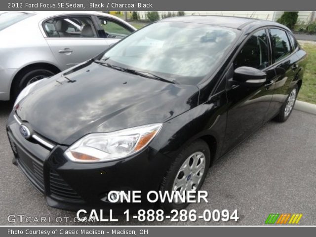 2012 Ford Focus SE Sedan in Black