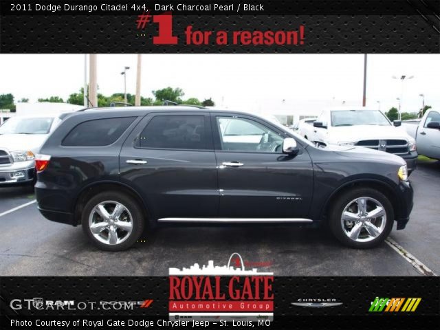 2011 Dodge Durango Citadel 4x4 in Dark Charcoal Pearl