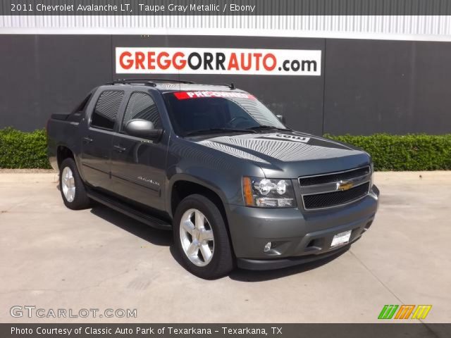 2011 Chevrolet Avalanche LT in Taupe Gray Metallic