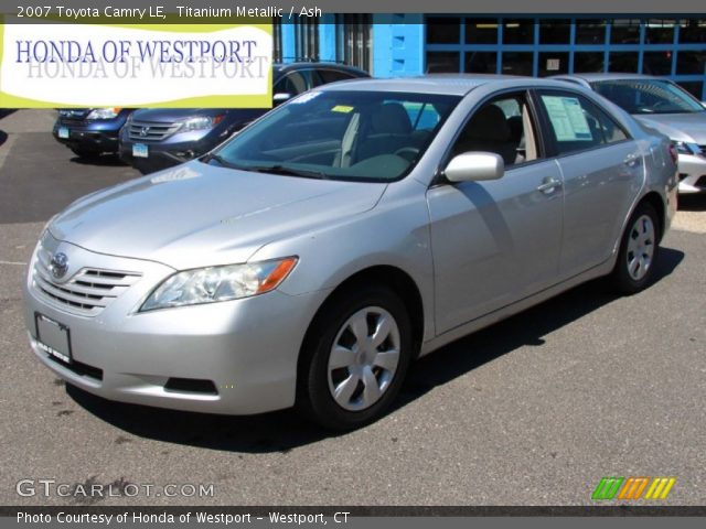 2007 Toyota Camry LE in Titanium Metallic