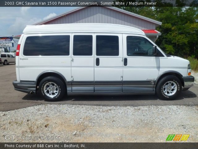 2003 GMC Savana Van 1500 Passenger Conversion in Summit White