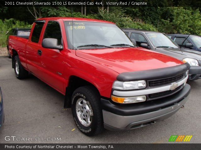 2001 Chevrolet Silverado 1500 LS Extended Cab 4x4 in Victory Red