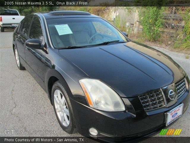 2005 Nissan Maxima 3.5 SL in Onyx Black