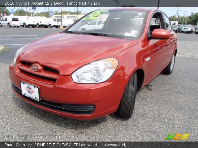 2010 Hyundai Accent GS 3 Door in Tango Red