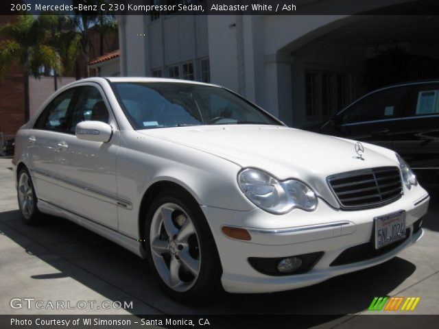 2005 Mercedes-Benz C 230 Kompressor Sedan in Alabaster White