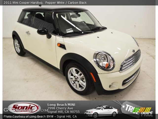 2011 Mini Cooper Hardtop in Pepper White