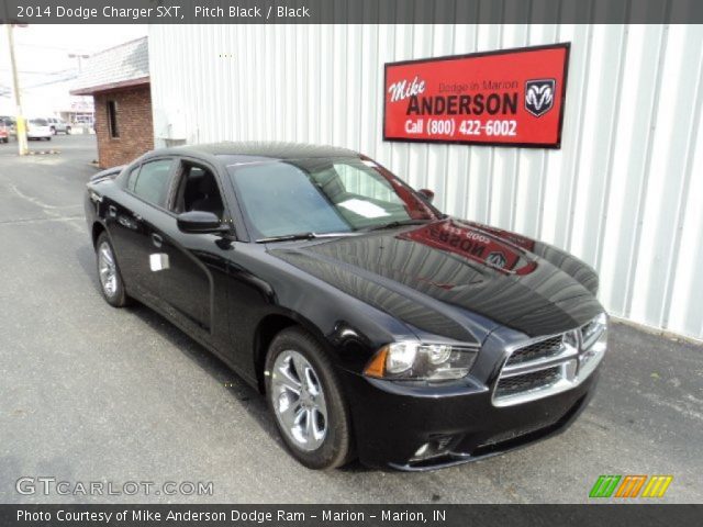 2014 Dodge Charger SXT in Pitch Black