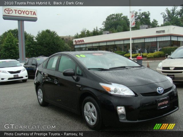 2010 Toyota Prius Hybrid II in Black
