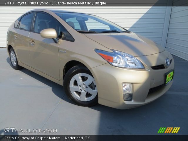 2010 Toyota Prius Hybrid III in Sandy Beach Metallic