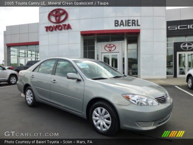 2005 Toyota Camry LE in Mineral Green Opalescent