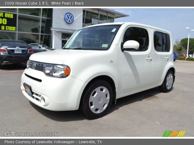 2009 Nissan Cube 1.8 S in White Pearl